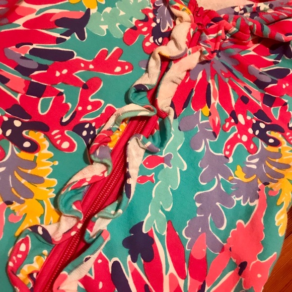 Lilly Pulitzer Girls Sweatsuit Size L (8-10) - Picture 3 of 4